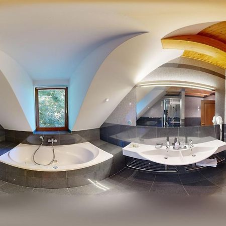 Hotel Hradna Brana 브라티슬라바 외부 사진